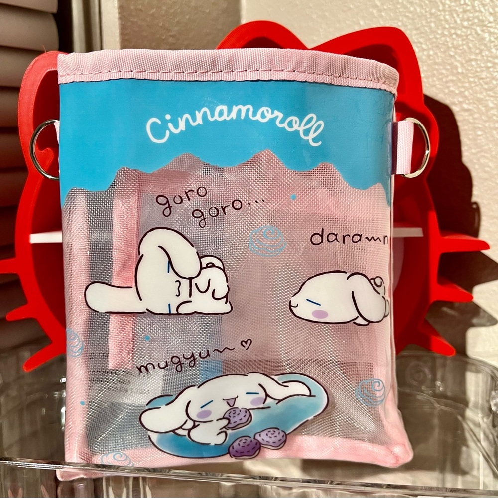 Cinnamoroll Vinyl & Mesh Crossbody Hip pouch